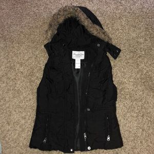 Black American rag vest